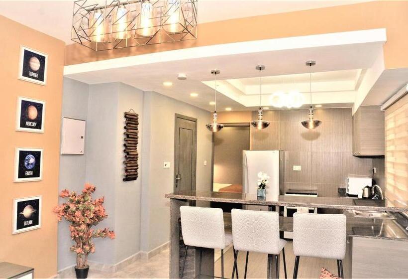 آپارتمان 1 خوابه, Montecito Apartments
