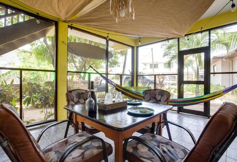 آپارتمان 1 خوابه با تراس, Driftwood Gardens Guesthouse
