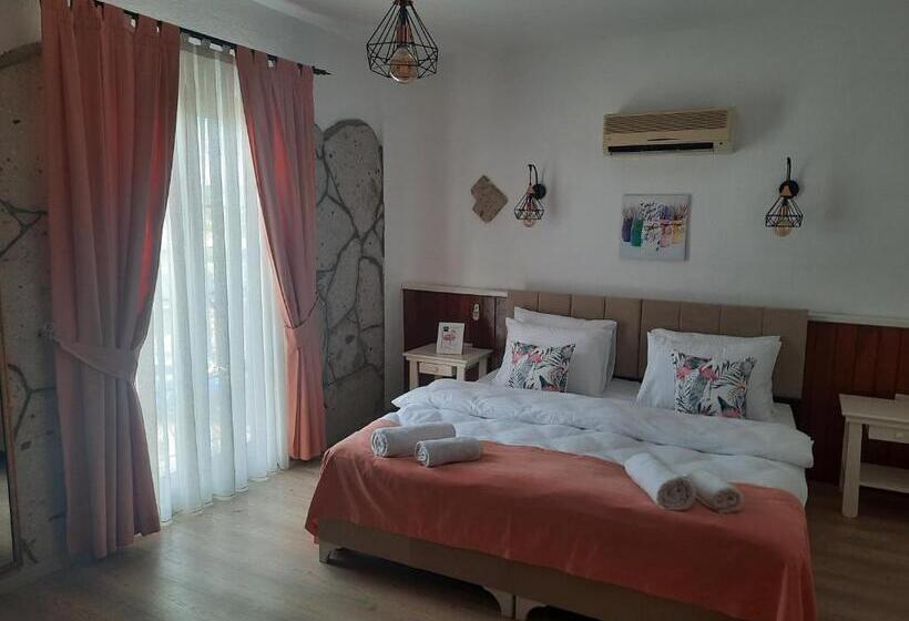 اتاق لوکس چهار تخته, Ala Anka Butik Otel