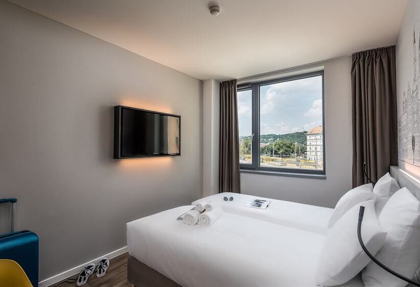 اتاق لوکس, B&b Hotel Budapest City