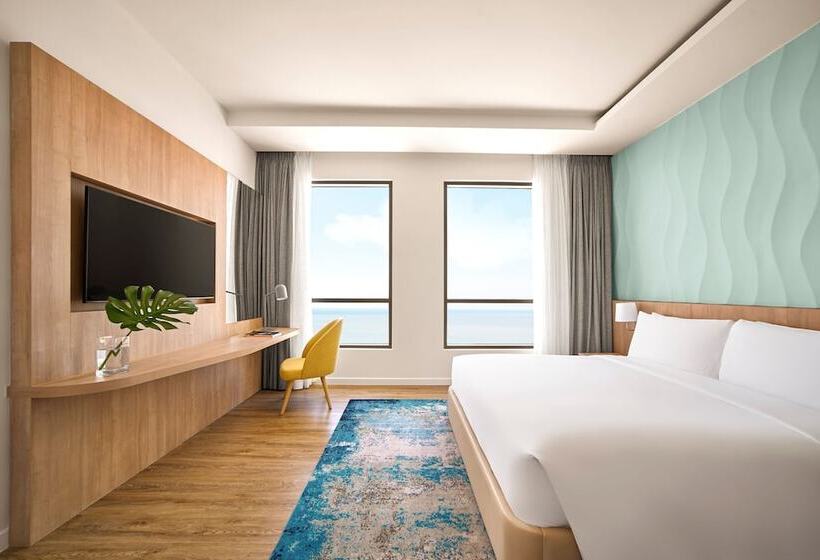 2 Bedrooms Suite Sea View, Holiday Inn Resort Ho Tram Beach, An Ihg