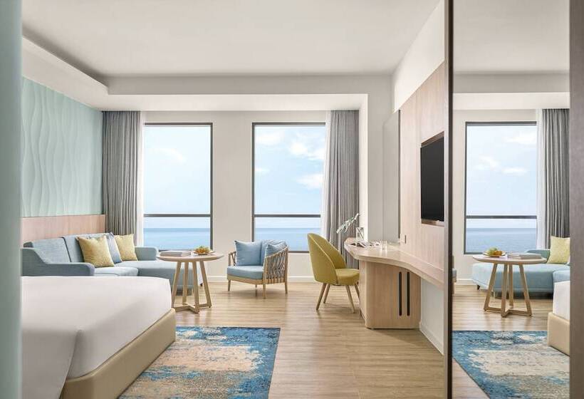 2 Bedrooms Suite Sea View, Holiday Inn Resort Ho Tram Beach, An Ihg