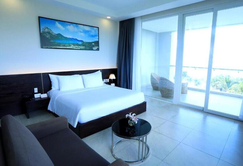 سوییت لوکس, Orson Hotel & Resort Con Dao