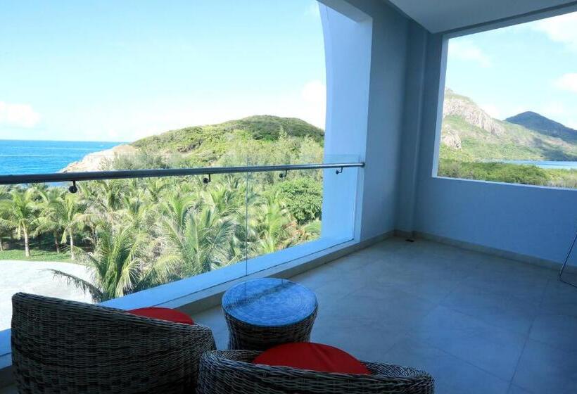سوییت لوکس, Orson Hotel & Resort Con Dao
