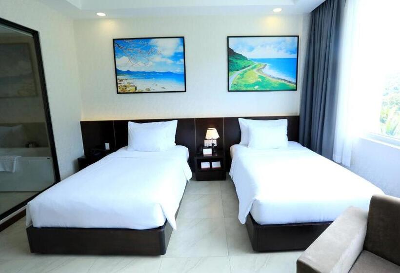 اتاق استاندارد با چشم‌انداز, Orson Hotel & Resort Con Dao