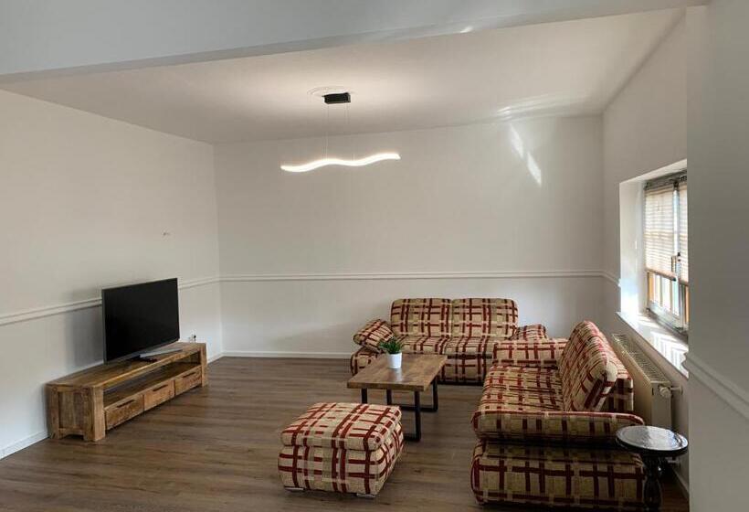سوییت اجرایی, Spreezeit Hotel Connect