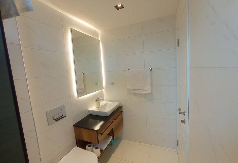 آپارتمان 1 خوابه, World Cities Residence
