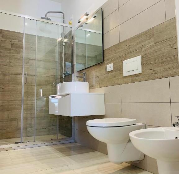 اتاق استاندارد چهار تخته, B&b Birillo