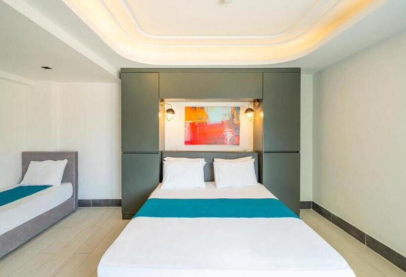 Economy Triple Room, Gumus Peninsula