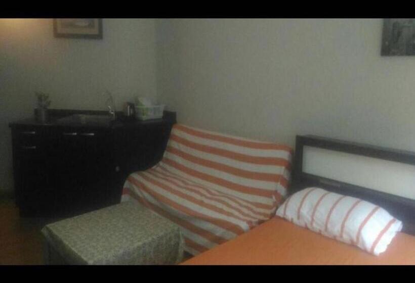 اتاق استاندارد سه نفره, Room In Condo   Impact Thunder Dome Service Taxi