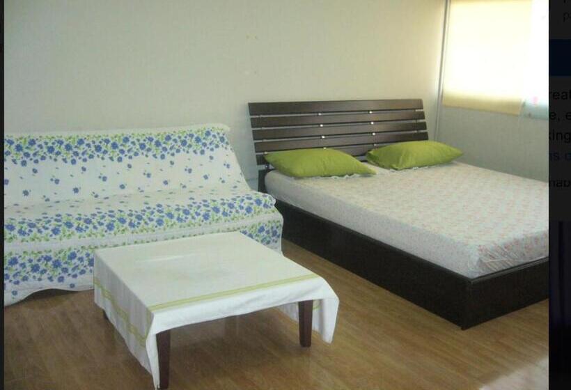 اتاق استاندارد سه نفره, Room In Guest Room   Chan Kim Don Mueang Guest House, Located In Pak Kret