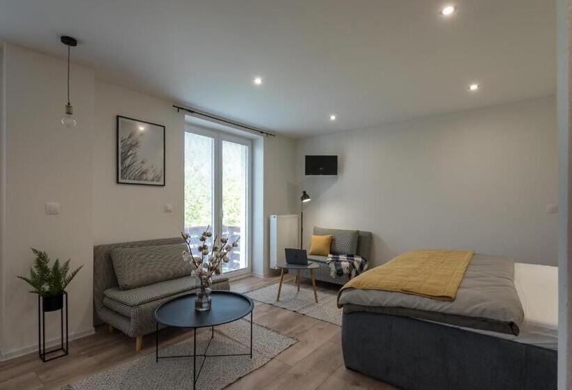 آپارتمان لوکس 1 خوابه, Symple Apartments