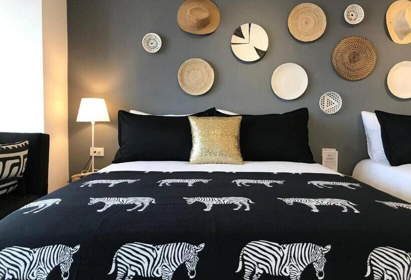 استودیوی لوکس, 小所在 Urban Abode 所在行旅