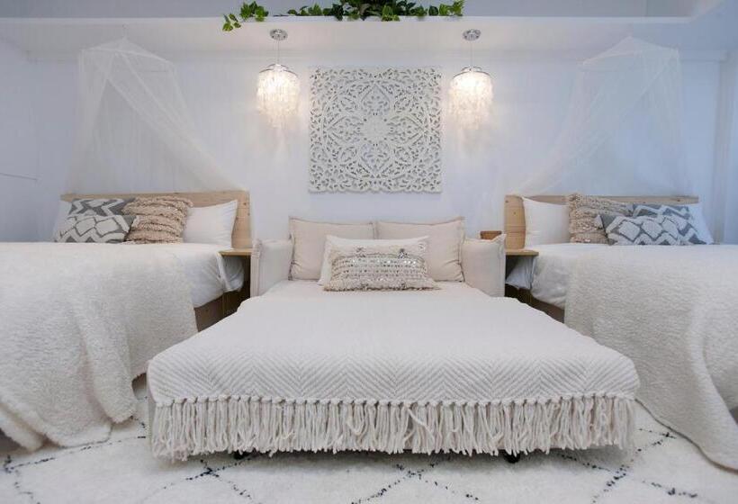 استودیوی استاندارد, 小所在 Urban Abode 所在行旅