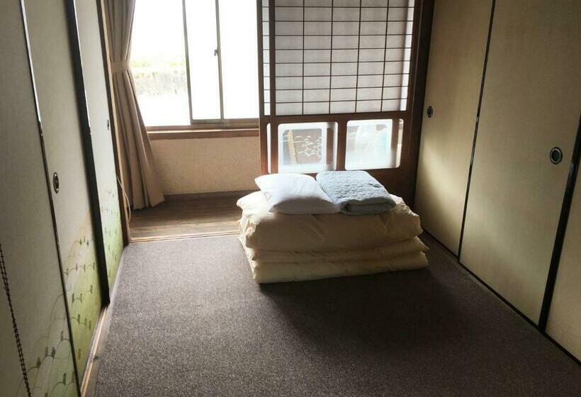 اتاق استاندارد سه نفره, Guesthouse Fuki Juku