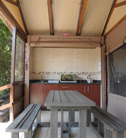 كوخ قياسي, Atkv Buffelspoort