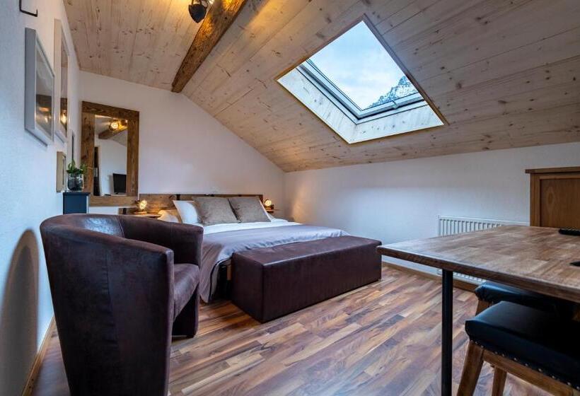 Standard Room, B&b Restaurant Le Pernollet