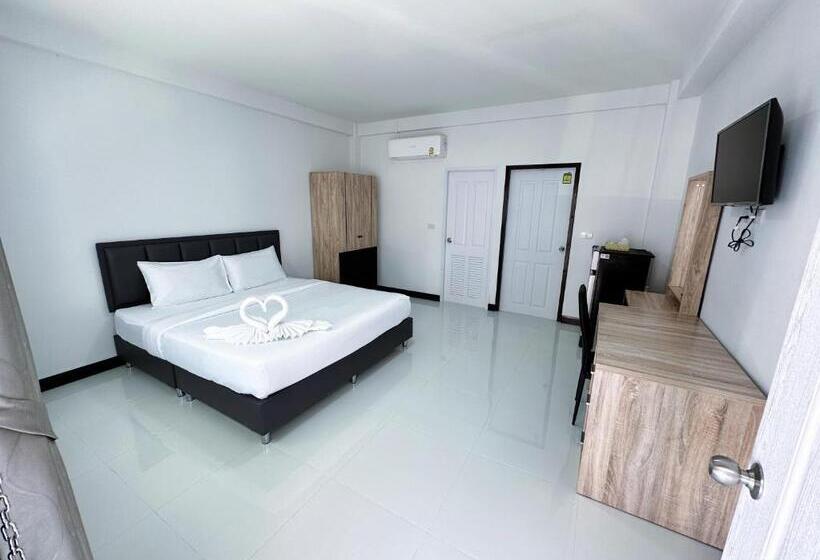 اتاق استاندارد با تخت بزرگ, The Wisdom Residence