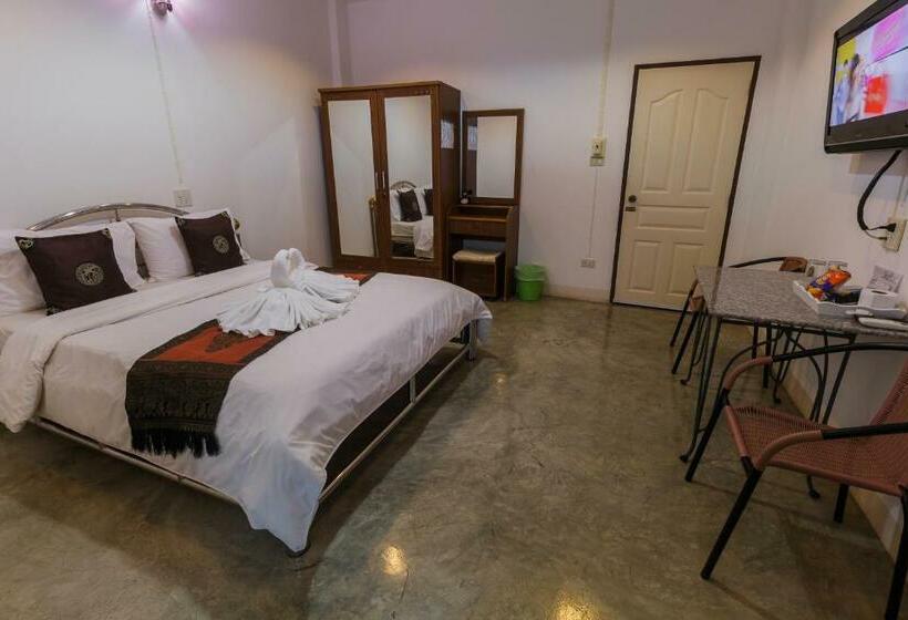 اتاق استاندارد, Tonwai Modern Place