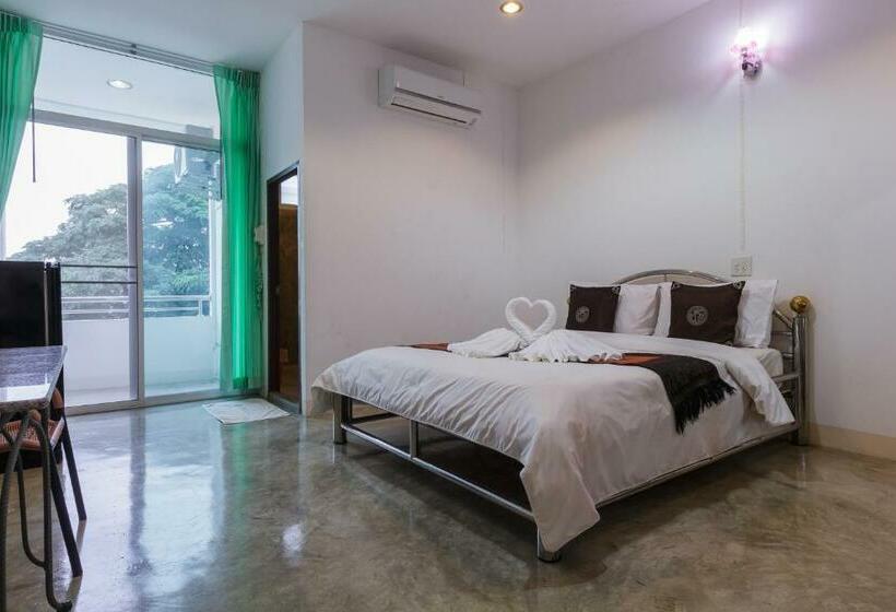 اتاق استاندارد, Tonwai Modern Place