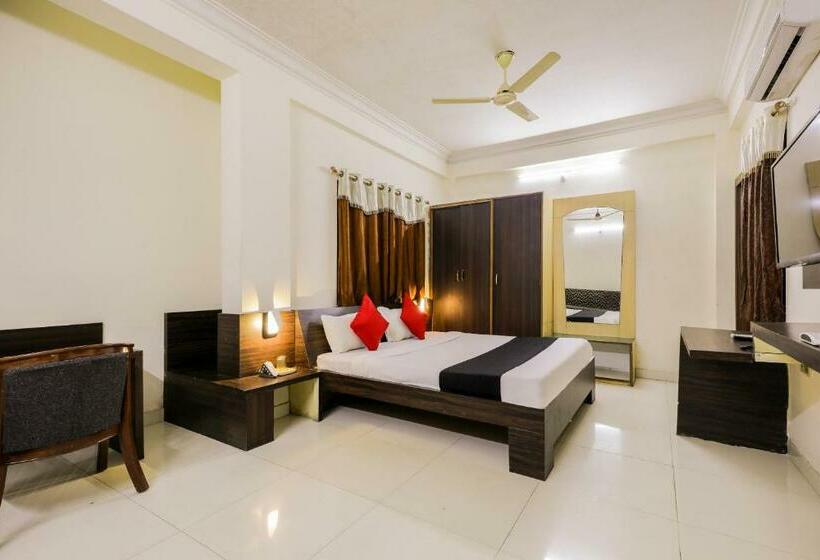 اتاق استاندارد, Collection O 3761 Hotel Shree Datta