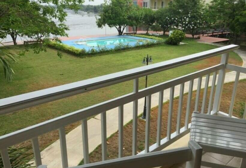 اتاق سوپریور, Baan Talay See Cream Resort