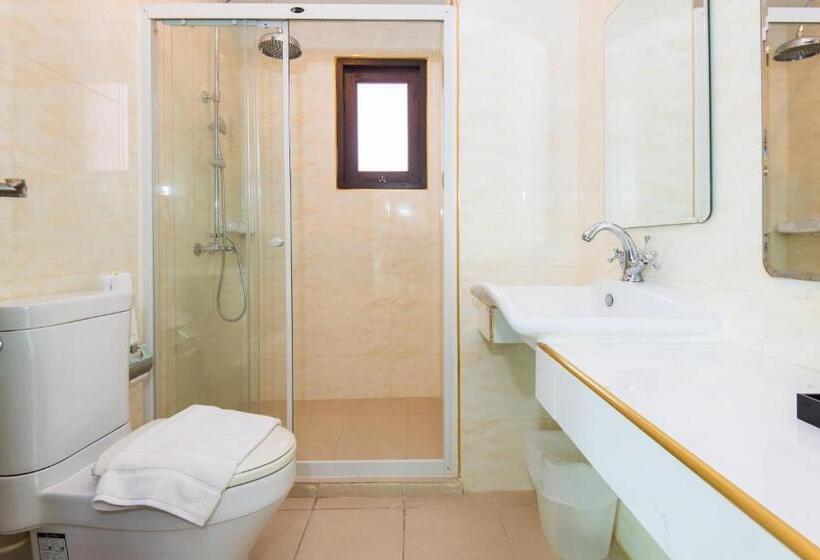 سوییت لوکس, Baan Talay See Cream Resort