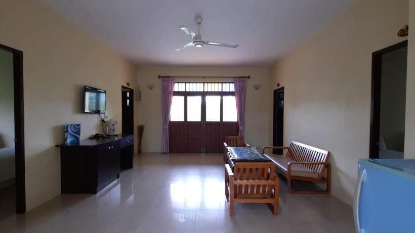 خانه 4 خوابه, Baan Talay See Cream Resort