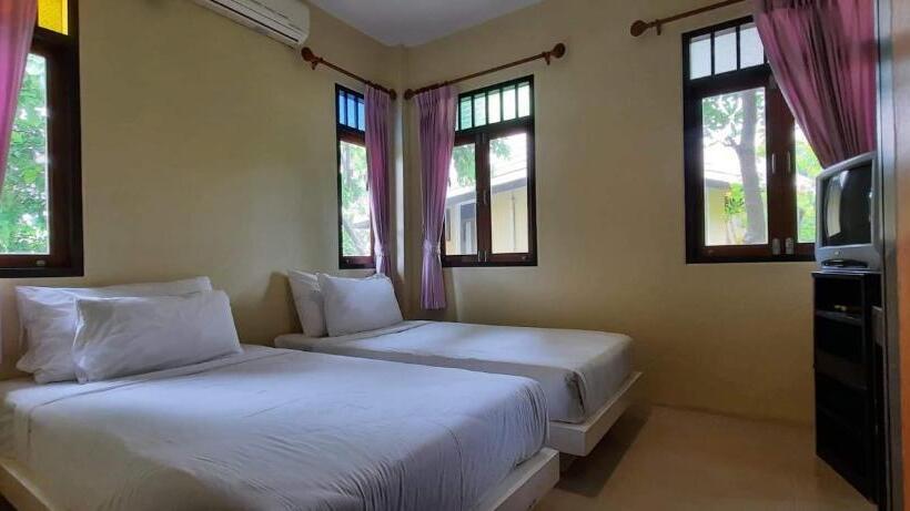 خانه 4 خوابه, Baan Talay See Cream Resort