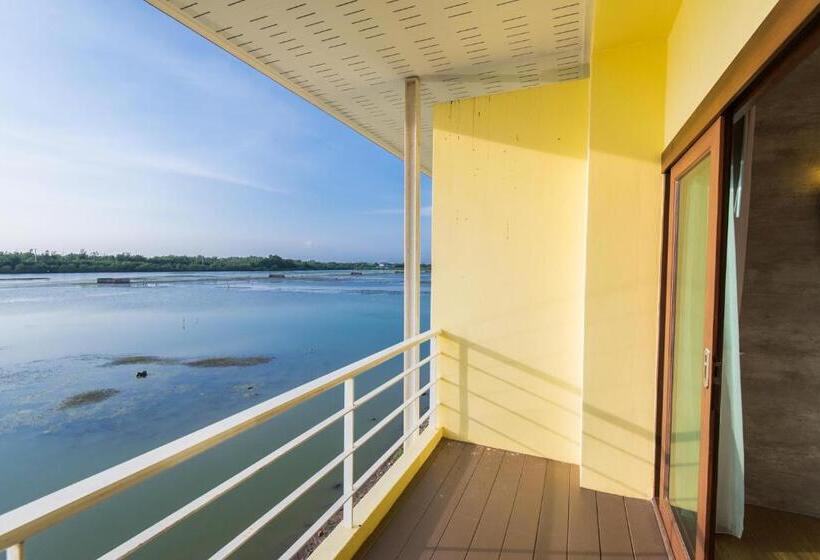 اتاق لوکس, Baan Talay See Cream Resort