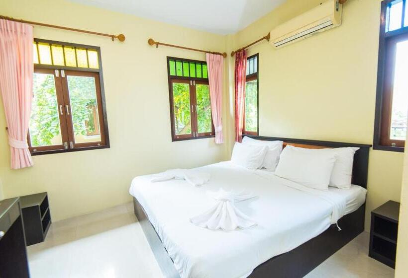 خانه 4 خوابه, Baan Talay See Cream Resort