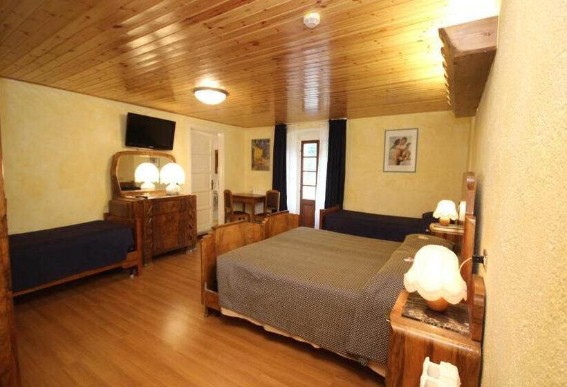 اتاق استاندارد چهار تخته, Col Du Mont