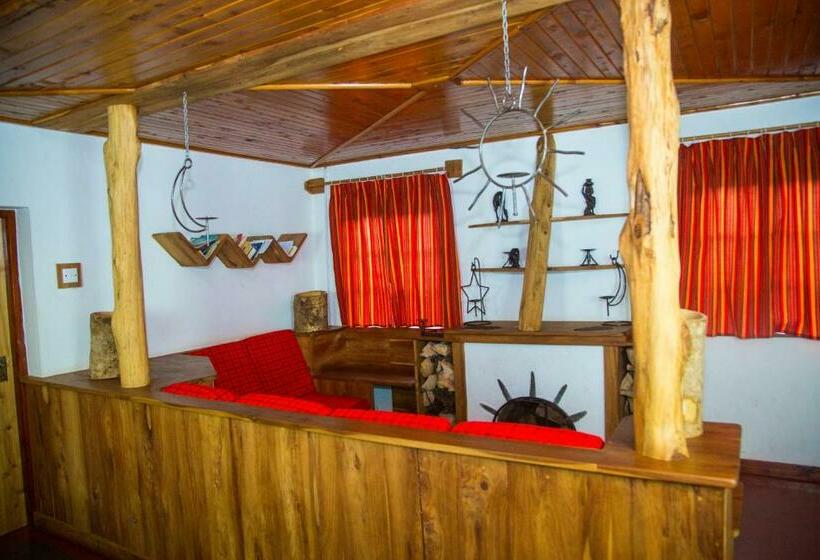 کلبه ییلاقی, Swiss Farm Cottage