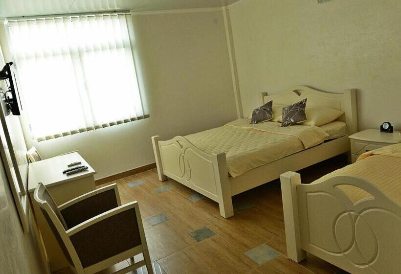 اتاق استاندارد سه نفره, Guesthouse Đokić