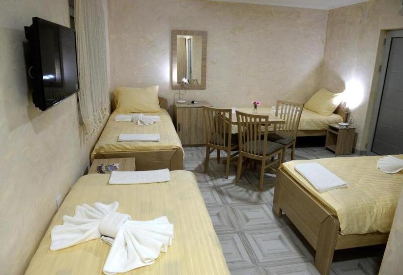 اتاق استاندارد چهار تخته, Guesthouse Đokić