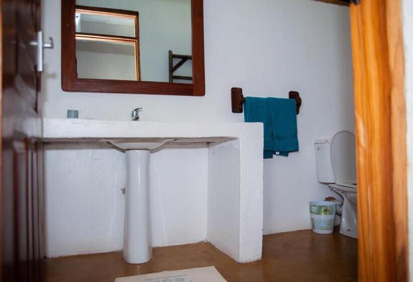 اتاق استاندارد, Butiama Marine Camp