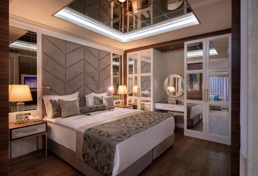اتاق لوکس, Elysium Green Suites