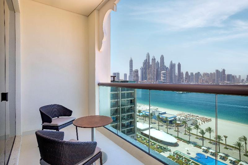 اتاق اجرایی با چشم‌انداز دریا, Hilton Dubai Palm Jumeirah