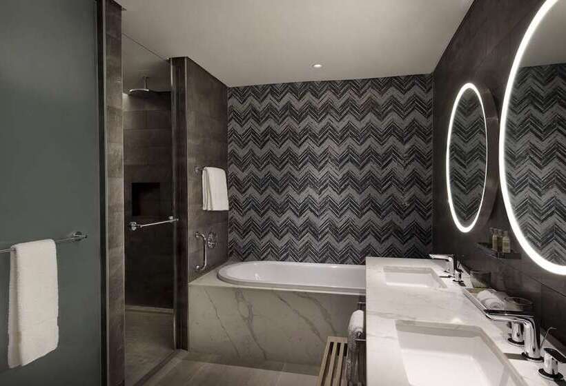 سوئیت رویال, Hilton Dubai Palm Jumeirah