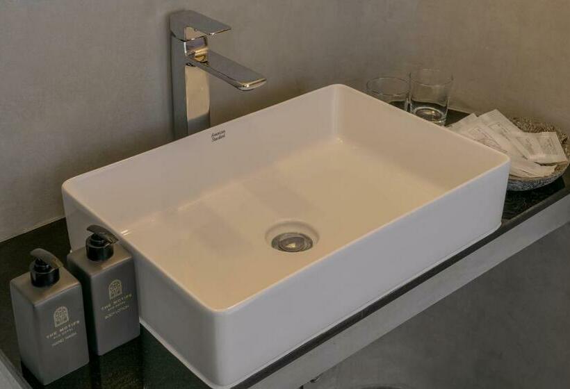 اتاق خانوادگی, The Motifs Eco Hotel   Sha Extra Plus