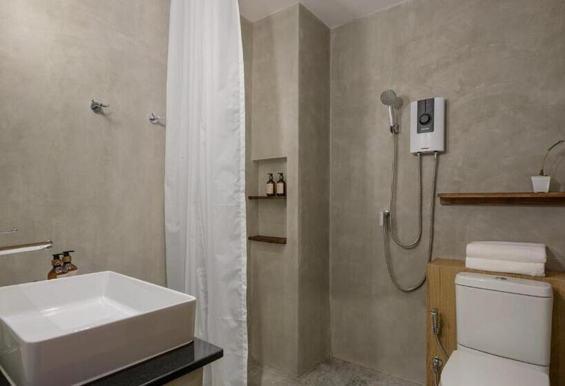 اتاق استاندارد با بالکن, The Motifs Eco Hotel   Sha Extra Plus