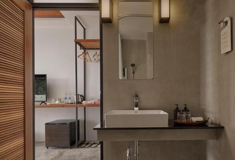 اتاق استاندارد با بالکن, The Motifs Eco Hotel   Sha Extra Plus