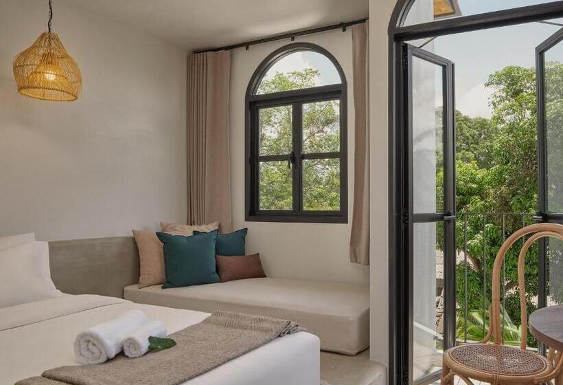 اتاق استاندارد با بالکن, The Motifs Eco Hotel   Sha Extra Plus