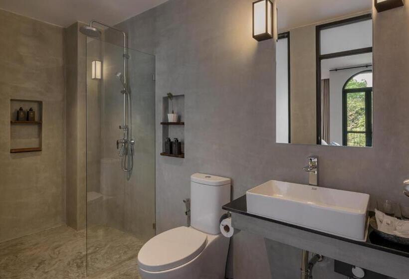 سوییت لوکس, The Motifs Eco Hotel   Sha Extra Plus