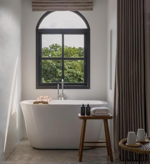 سوییت لوکس, The Motifs Eco Hotel   Sha Extra Plus