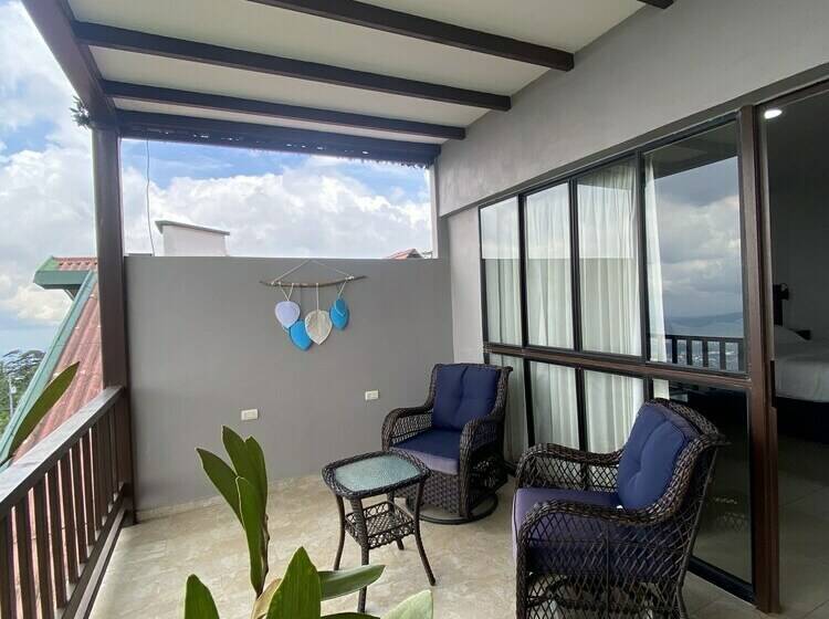 اتاق استاندارد با چشم‌انداز شهر, Verdant Hotel & Holistic Experience