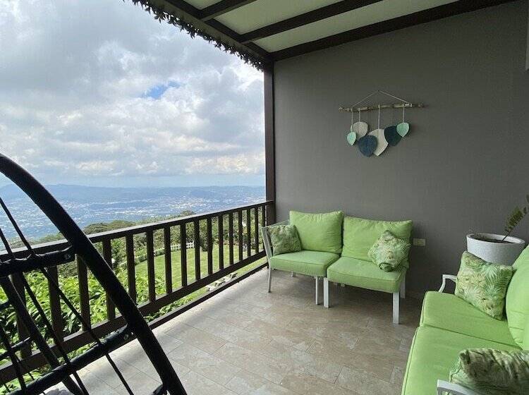 اتاق استاندارد با چشم‌انداز شهر, Verdant Hotel & Holistic Experience