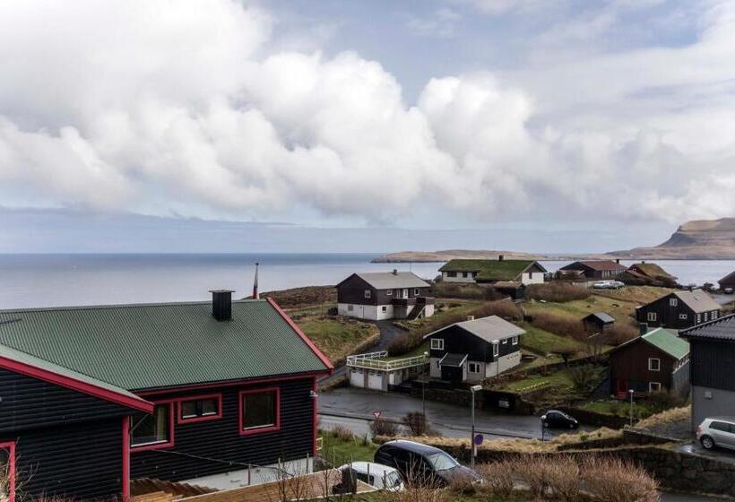 اتاق لوکس, Faroeguide