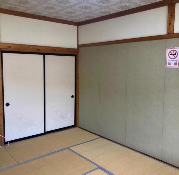 اتاق استاندارد چهار تخته, タカマス民宿