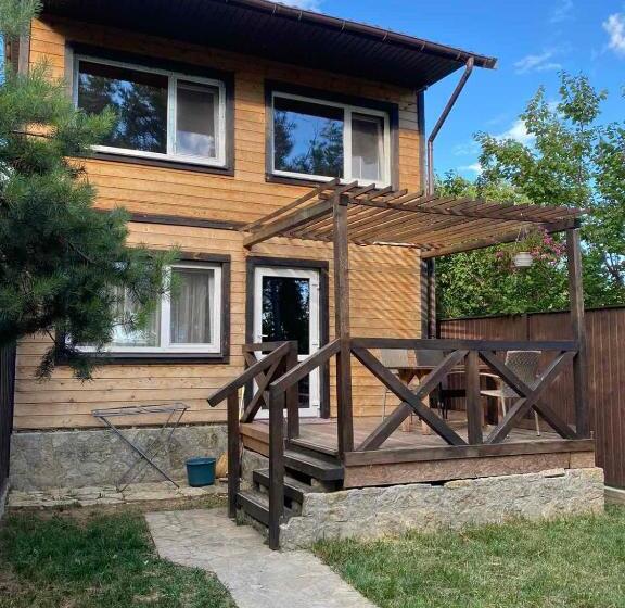 سوئیت 2 خوابه, воллен